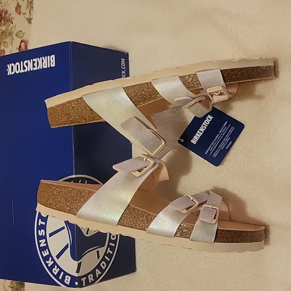 NIB Birkenstocks size 39